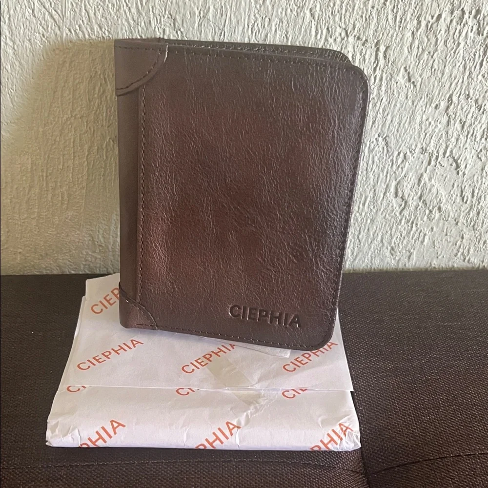 # 0788+ Ciephia Dark Brown Leather Wallet - Picture 1 of 5